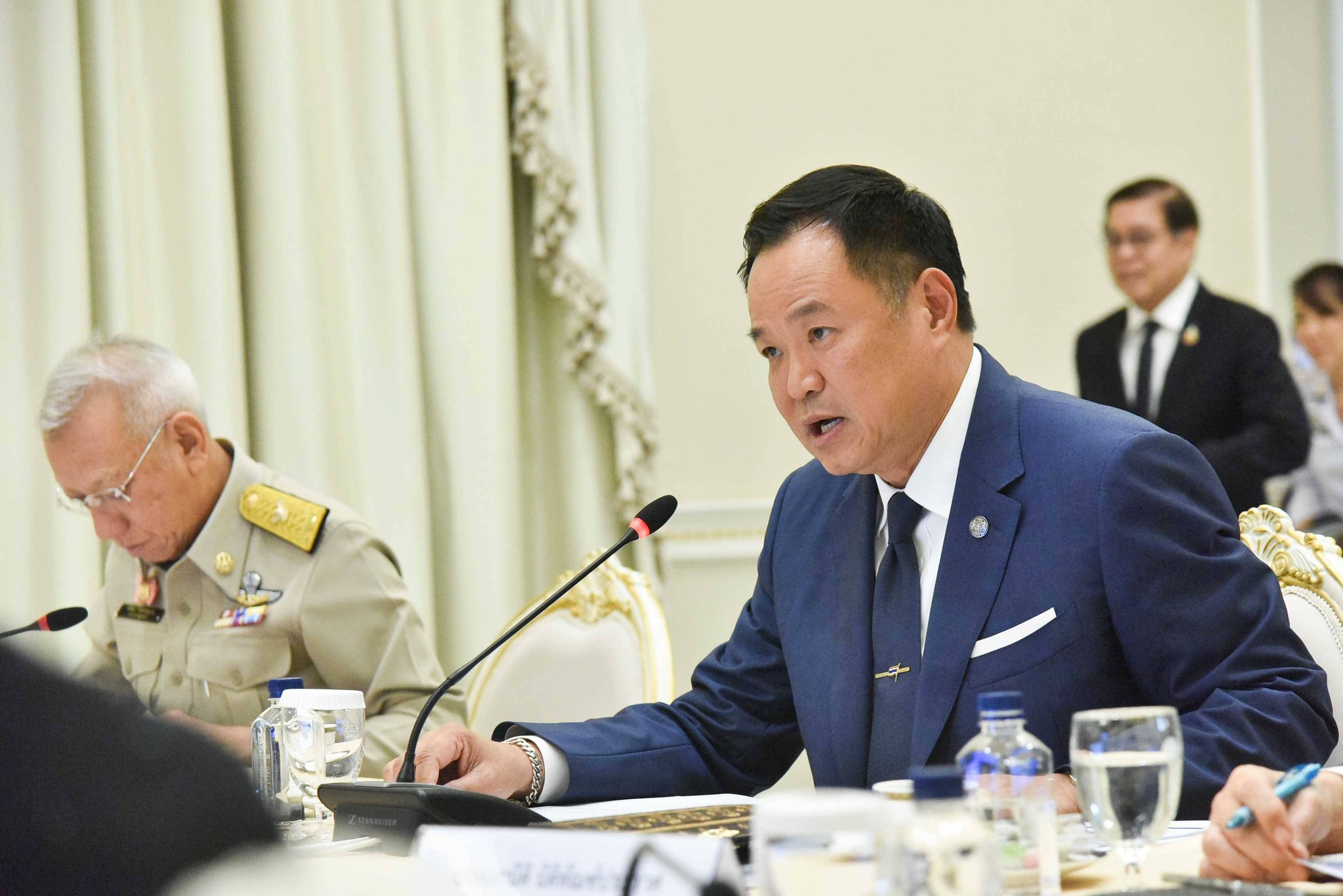 Prime Minister Emphasizes Energy Resilience to Ensure the Least Effects on People