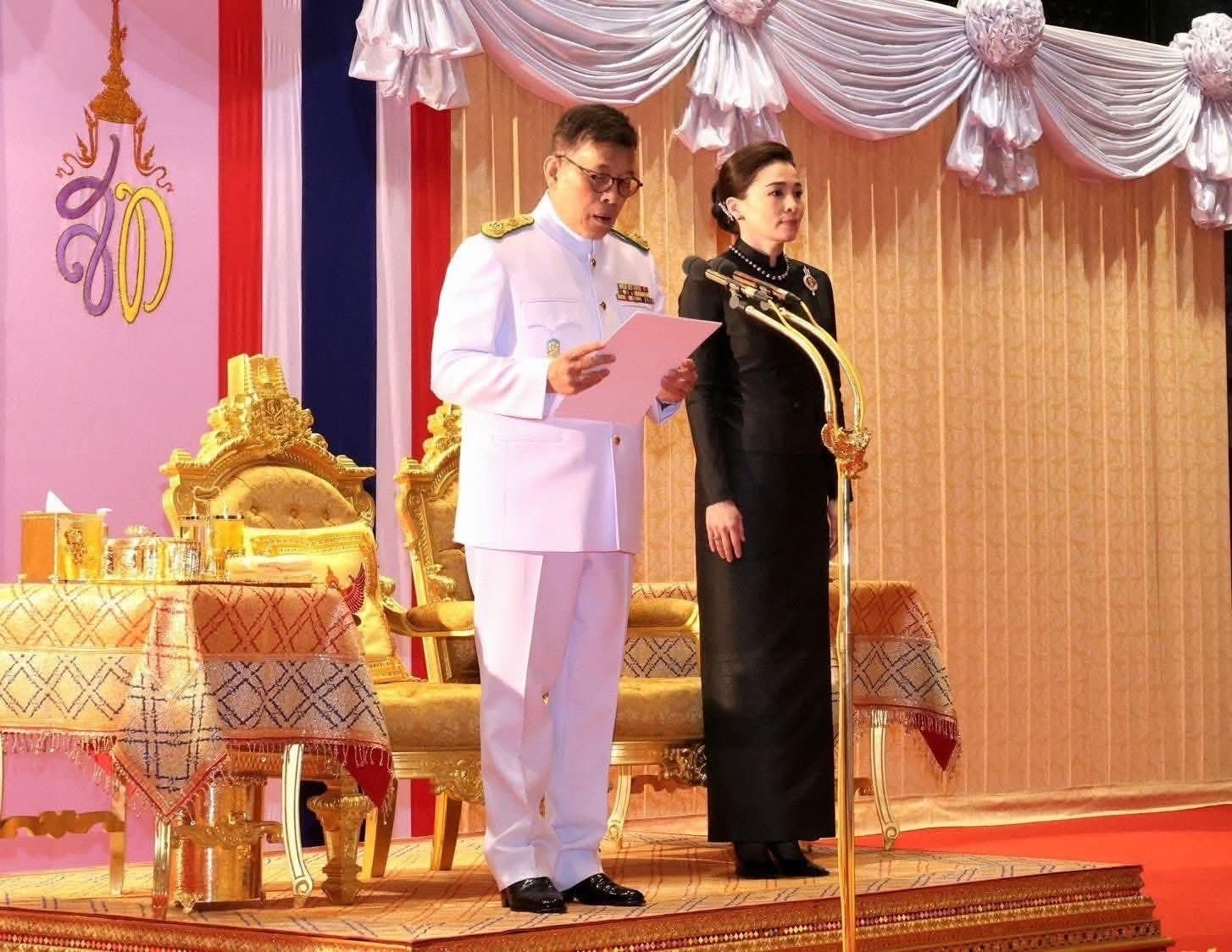 Their Majesties the King and Queen Preside Over the Opening of New Parliamentary Session