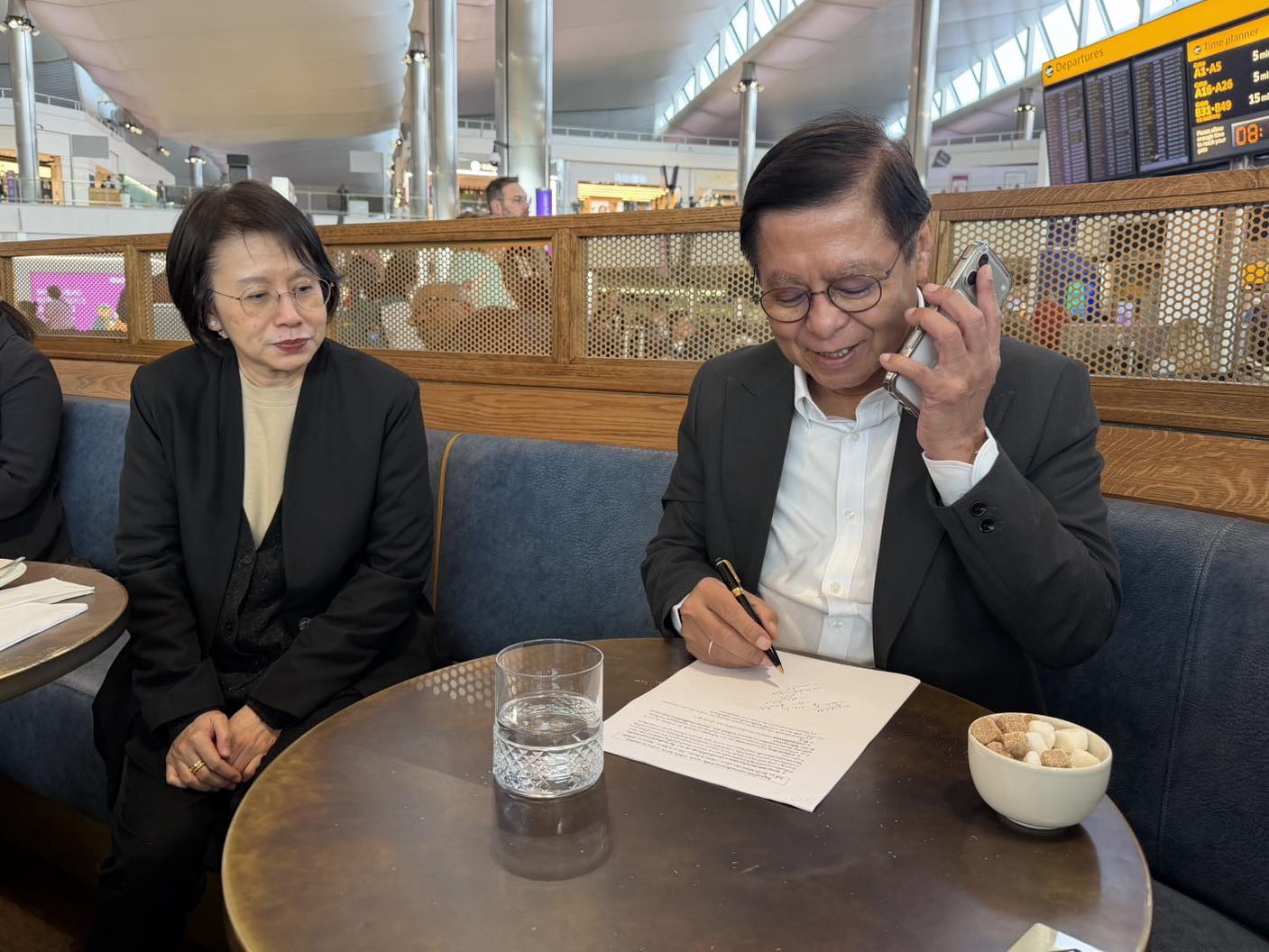 Telephone Conversations between Thailand, Bahrain, and UAE