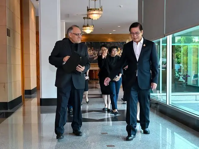 Thai FM Seeks Iran's Help for Missing Thai Crew and Safe Passage