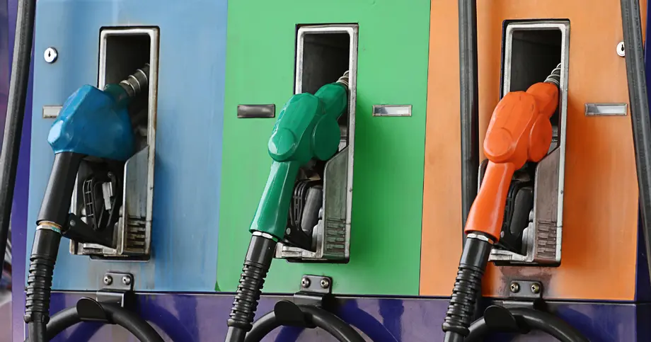 Thailand's Oil Fund Cuts Subsidies , Raises Fuel Prices by 6 Baht