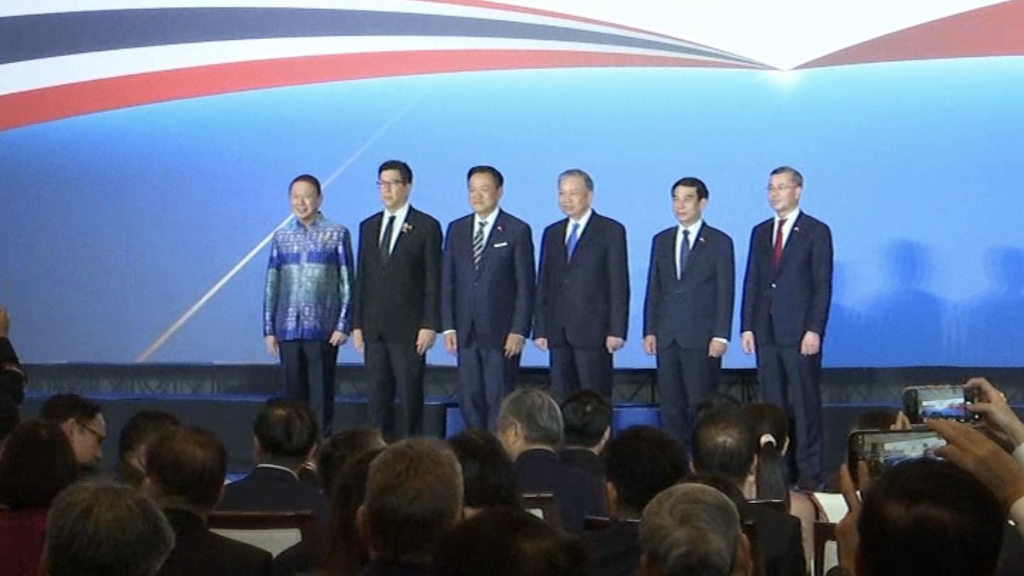 Thai PM and Vietnamese President Open Thailand&ndash;Viet Nam Business Forum, Advancing Comprehensive Strategic Partnership and Shared Economic Growth