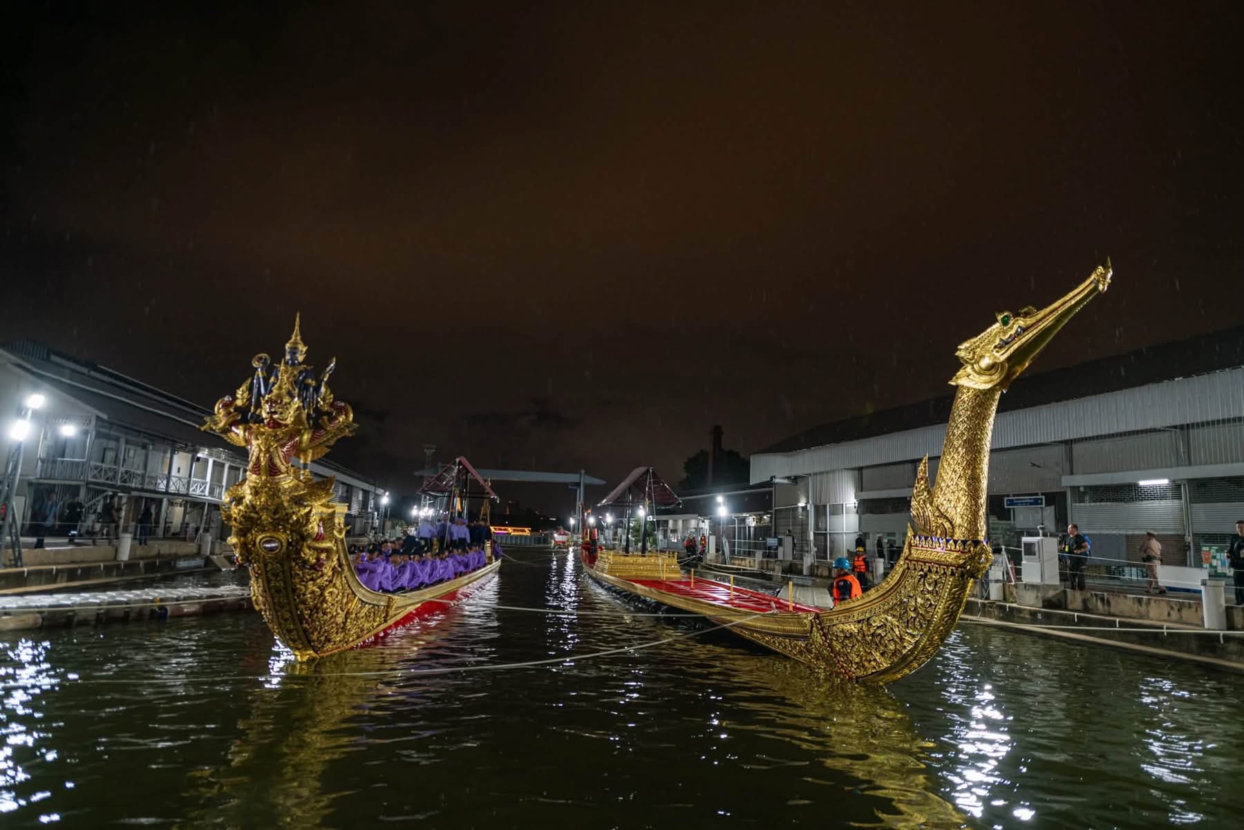 Preparations for Royal Barge Procession to Mark the Queen&rsquo;s Fourth-Cycle Birthday
